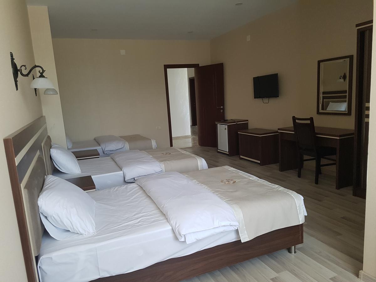 באטומי Hotel 725 מראה חיצוני תמונה